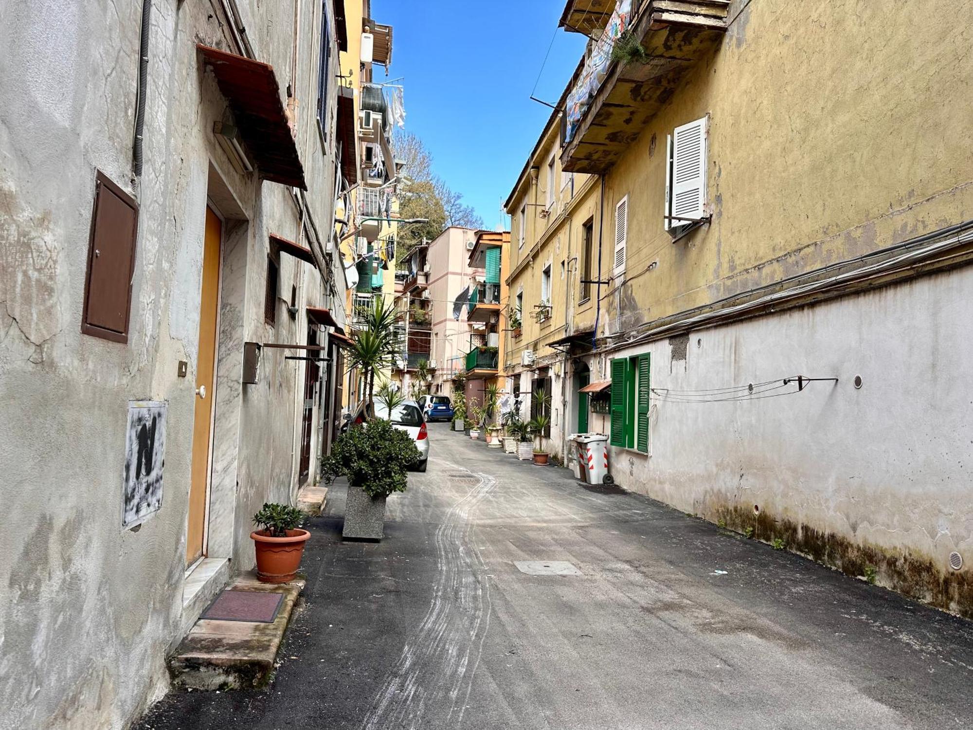 Roila House - Self Checkin Apartment Napoli Ngoại thất bức ảnh