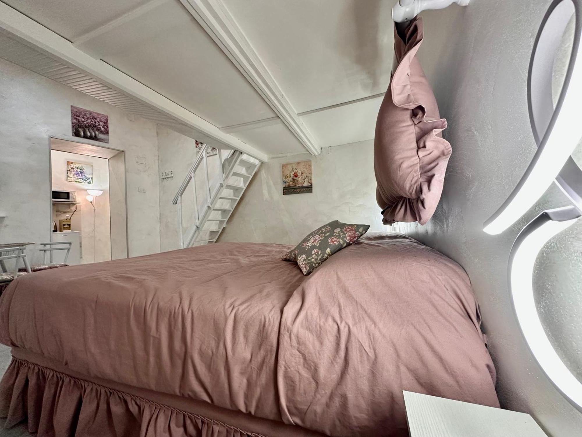 Roila House - Self Checkin Apartment Napoli Ngoại thất bức ảnh